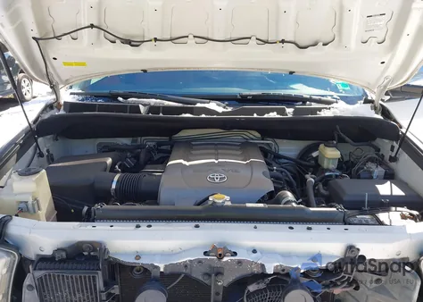 2008 Toyota Sequoia Platinum 5.7L V8 z USA, uszkodzony, nr VIN 5TDZY67A68S006542